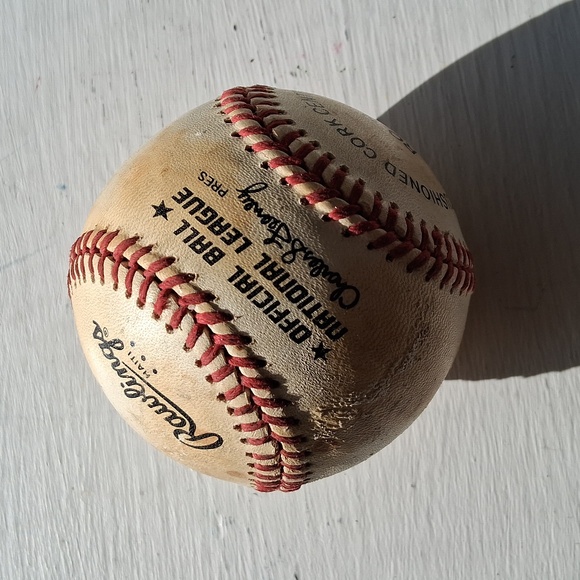 Stan Musial Autographed Baseball - Picture 2 of 2